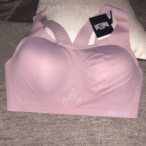 VICTORIA SECRET SPORT BNWT